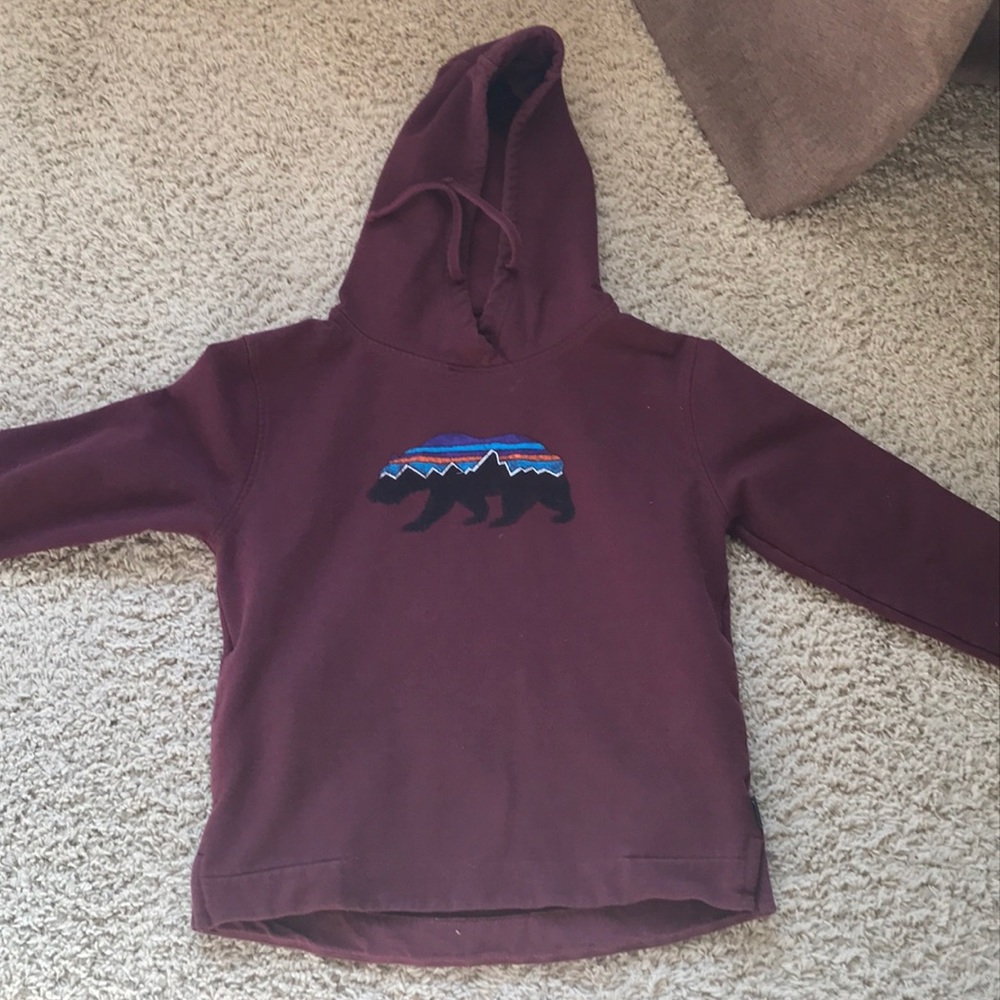 Small Patagonia sweatshirt